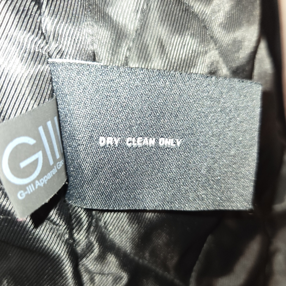BLACK RIVET COAT - Picture 9 of 13